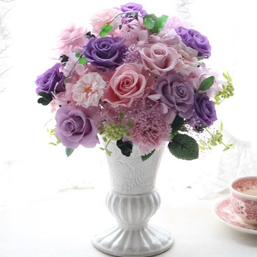 母の日 還暦 古希 米寿 長寿のお祝いに豪華なプリザーブドフラワー 紫とピンクで優しい色合せのアレンジメントです
