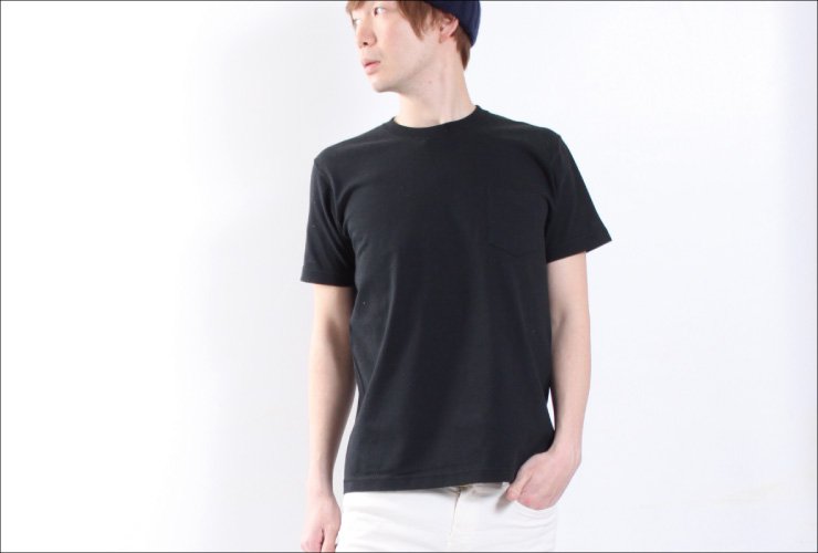 黒 ブラック Tシャツについてのコラム 無地tシャツやパーカーのお店 Muzistyleplus ムジスタ 公式サイト