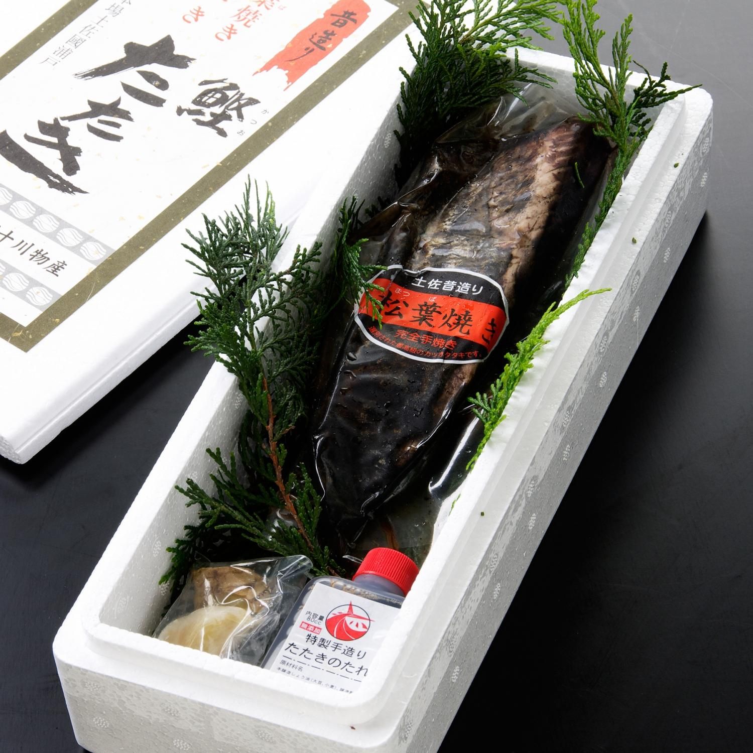 トロ鰹たたき1本入り 土佐うまいもん屋 高知 城西館オンラインショッピング トロ鰹たたき1本入り 土佐うまいもん屋 高知 城西館オンラインショッピング
