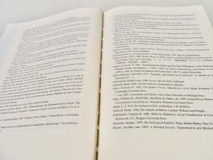 アン・ローラ・ストーラー『肉体の知識と帝国の権力』 Amazon.co.jp: 肉体の知識と帝国の権力 人種と植民地支配