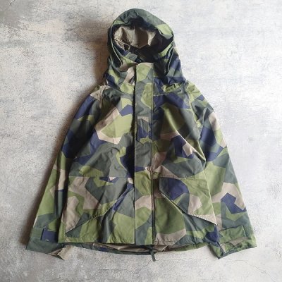 DEADSTOCK】00s Swedish army parka,cold weather,camouflage - JAM ...