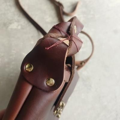 FERNAND LEATHER・フェルナンドレザー】 HORIZONTAL LATCH POUCH