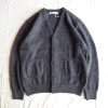【FUJITO・フジト】 KNIT CARDIGAN<img class='new_mark_img2' src='https://img.shop-pro.jp/img/new/icons1.gif' style='border:none;display:inline;margin:0px;padding:0px;width:auto;' />