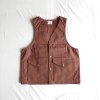 【Boncoura・ボンクラ】 PACKVEST DUCK BROWN<img class='new_mark_img2' src='https://img.shop-pro.jp/img/new/icons1.gif' style='border:none;display:inline;margin:0px;padding:0px;width:auto;' />