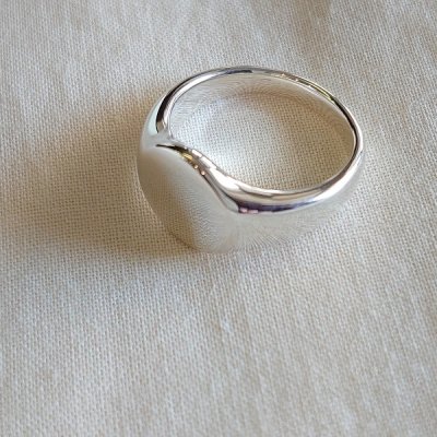 TOMWOODポータークラシック LOVE\u0026PEACE SILVER SIGNET RING