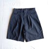 【FARAH・ファーラー】 TWO-TUCK WIDE SHORTS ‘CHARCOAL’ 30%OFF ￥17600→￥12320<img class='new_mark_img2' src='https://img.shop-pro.jp/img/new/icons1.gif' style='border:none;display:inline;margin:0px;padding:0px;width:auto;' />