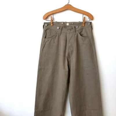 T.T・taiga takahashi】 LOT.209 BUCKLE-BACKED TROUSERS - JAM