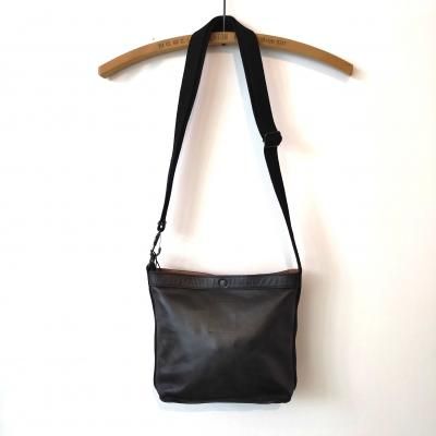 Nigel Cabourn・ナイジェルケーボン】 MAGAZINE BAG LEATHER