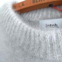 intch.ۡRenarde Blue Fox Crew-neck Sweater<img class='new_mark_img2' src='https://img.shop-pro.jp/img/new/icons1.gif' style='border:none;display:inline;margin:0px;padding:0px;width:auto;' />