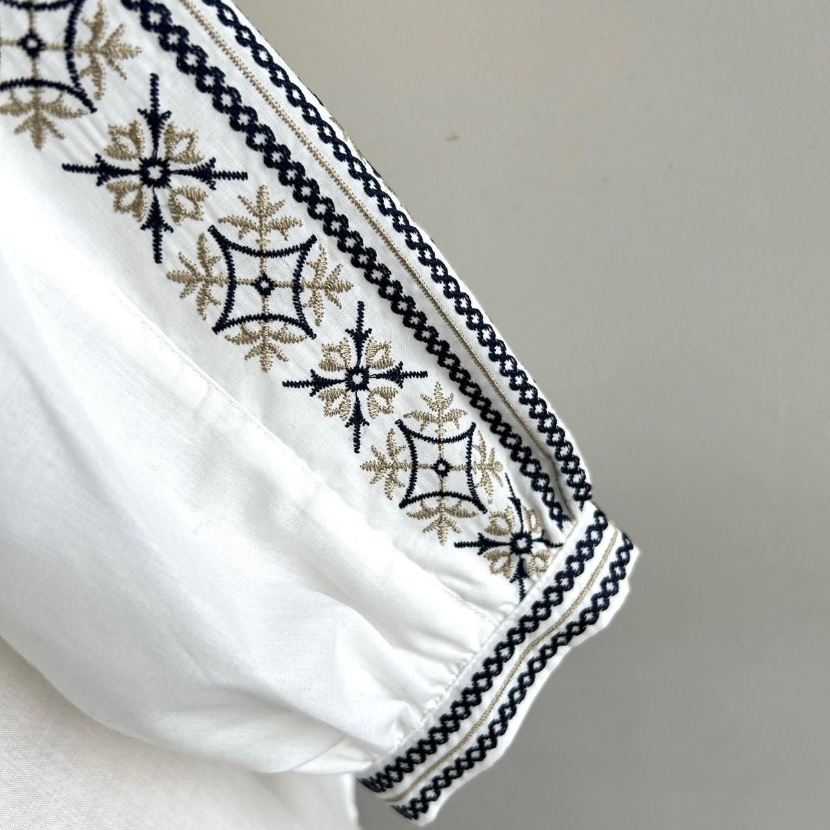 Kelen 刺繍デザインブラウス KONS LKL24HBL2090 HACHITEN