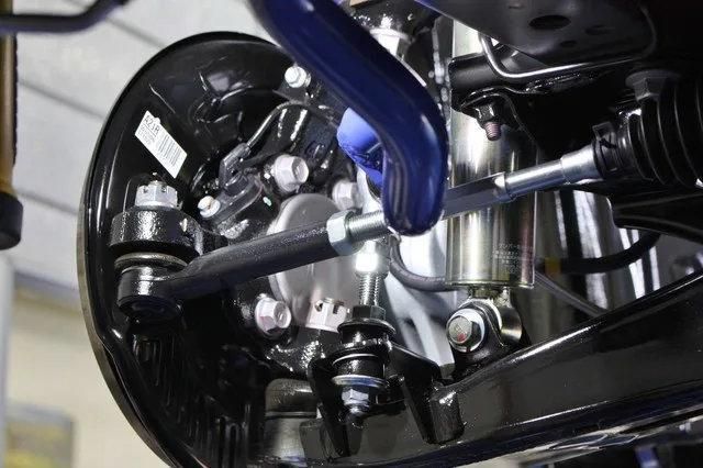 200系ハイエース 2WD Genb（玄武） バンプストッパーセット