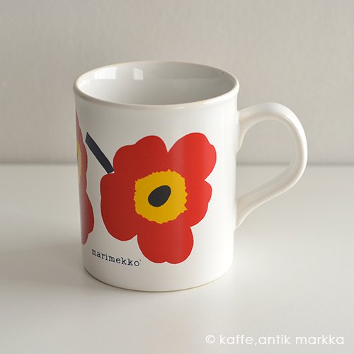 marimekko [ made in England - UNIKKO ] old mug (red) - マルカ