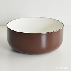 <img class='new_mark_img1' src='https://img.shop-pro.jp/img/new/icons48.gif' style='border:none;display:inline;margin:0px;padding:0px;width:auto;' />FINEL - 14cm enamel bowl (brown)