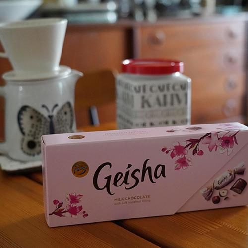 Fazer ファッツェル Geisha ゲイシャ ミルクチョコレート