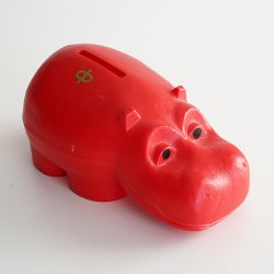 Osuuspankki [ HIPPO ] 貯金箱（レッド）