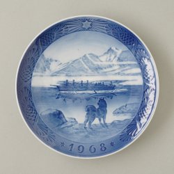 <img class='new_mark_img1' src='https://img.shop-pro.jp/img/new/icons48.gif' style='border:none;display:inline;margin:0px;padding:0px;width:auto;' />Royal Copenhagen [ 1968 ] Christmas plate