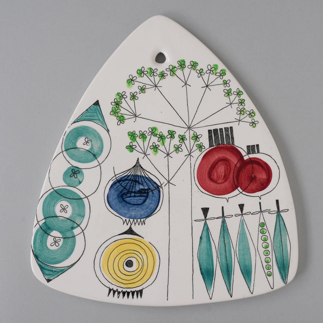 ロールストランドマリアンヌ・ウェストマン カッティングボード 1956年 ロールストランドマリアンヌ・ウェストマン カッティングボード 1956年