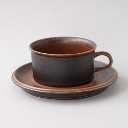 ARABIA / Ulla Procope [ RUSKA ] teacup & saucer (B)