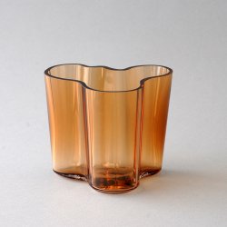 iittala / Alvar Aalto [ Alvar Aalto Collection ] Vase (95mm/rio brown)