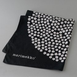marimekko vintage / Annika Rimala [ PUKETTI ] スカーフ 65x61センチ 1970年代
