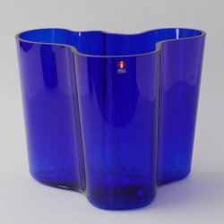 <img class='new_mark_img1' src='https://img.shop-pro.jp/img/new/icons48.gif' style='border:none;display:inline;margin:0px;padding:0px;width:auto;' />iittala / Alvar Aalto [ Alvar Aalto Collection ] Vase (160mm/cobalt blue)