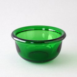 <img class='new_mark_img1' src='https://img.shop-pro.jp/img/new/icons48.gif' style='border:none;display:inline;margin:0px;padding:0px;width:auto;' />Nuutajarvi / Kaj Franck [ Luna ] dessert bowl (green)