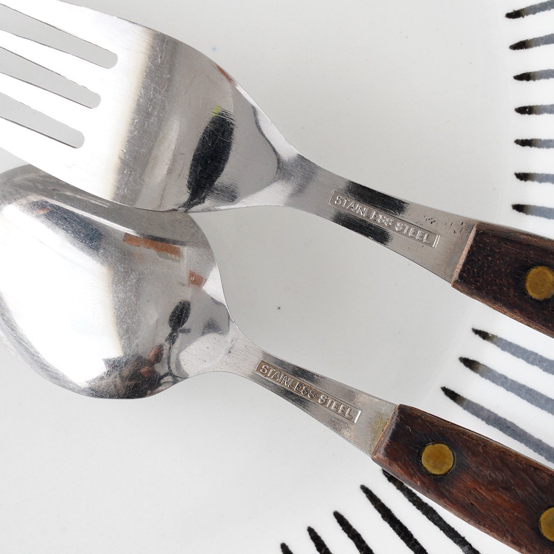 フィンランドで見つけた ヴィンテージカトラリー fork(18cm) + fish knife(19cm) + spoon(16cm) -  マルカ・オンラインショップへようこそ。2007年より北欧のヴィンテージテーブルウェアと北欧雑貨を販売している通販サイトです。神戸・北野に実店舗がございます。