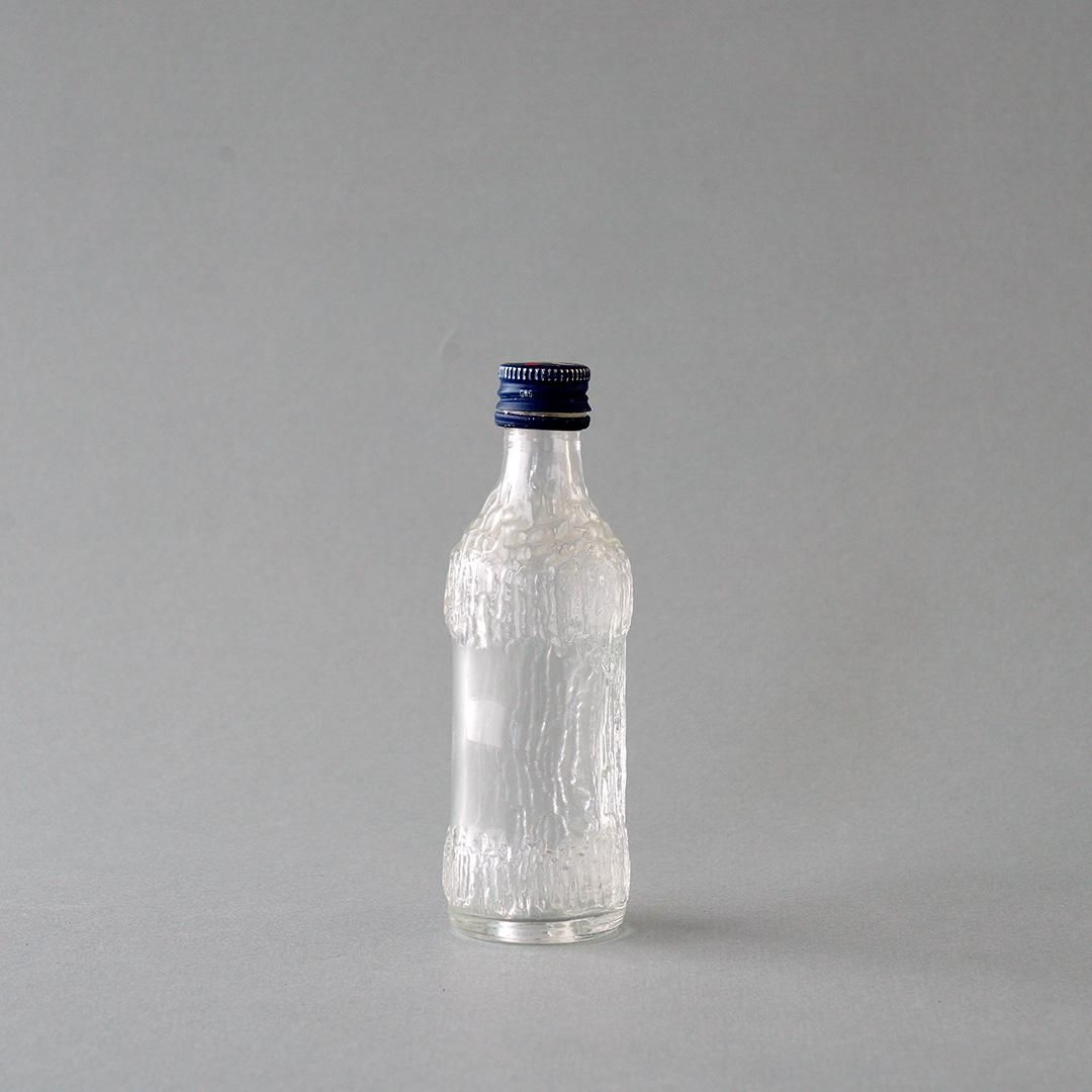 FINLANDIA VODKA 21 フィンランディア ウオッカ 21 Amazon.com: Finlandia Vodka 23.7 fl oz (23.7 fl oz)
