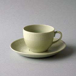 ARABIA / Kaj Franck [ Sointu ] coffeecup & saucer (green)