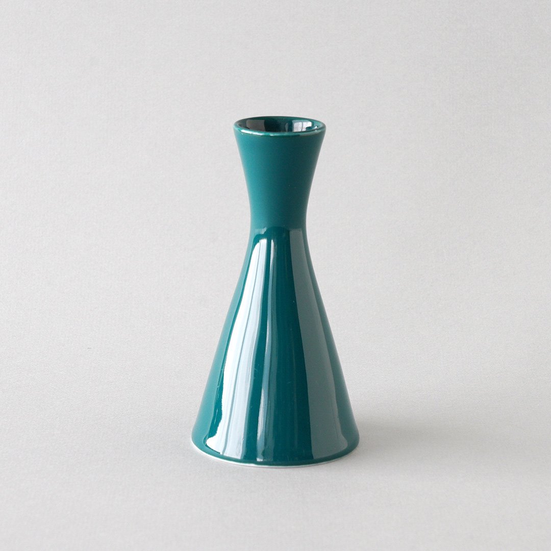 ARABIA / Kaj Franck [ KILTA graze ] bottle / vase (green) -  マルカ・オンラインショップへようこそ。2007年より北欧のヴィンテージテーブルウェアと北欧 雑貨を販売している通販サイトです。神戸・北野に実店舗がございます。