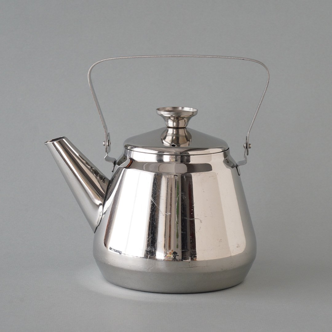 VIISO (OPA) - coffee pot / stainless kettle (1.0L) - C -  マルカ・オンラインショップへようこそ。2007年より北欧のヴィンテージテーブルウェアと北欧雑貨を販売している通販サイトです。神戸・北野に実店舗がございます。