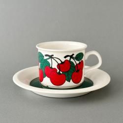 ARABIA / Inkeri Leivo [ Kirsikka ] coffeecup & saucer