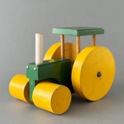 JUKKA - フィンランドの木製玩具（トラクター） - マルカ