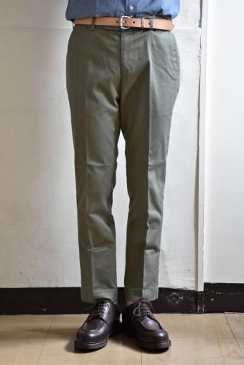 D.C.WHITE（ディーシーホワイト） CHINO TROUSERS カーキ