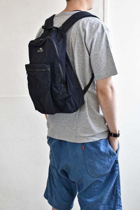 BAGnNOUN(バッグンナウン)DAY PACK MAT バックパック、リュッ