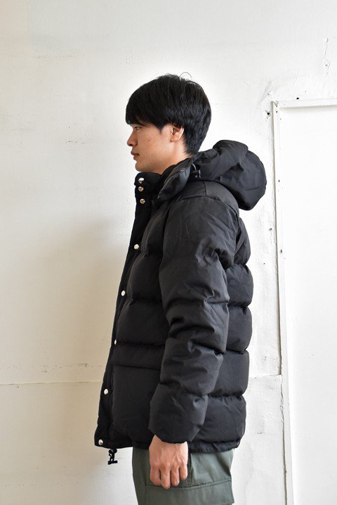 Crescent Down Works（クレセントダウンワークス） Classico Parka