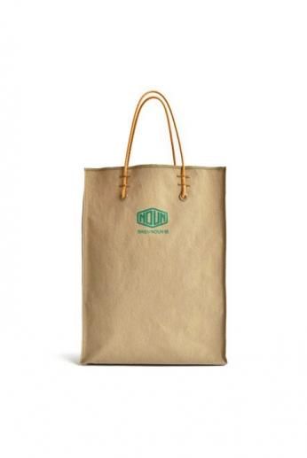 Base Tote L | This is a(n)