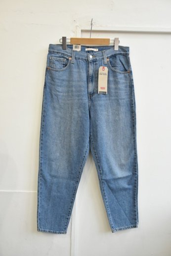 LEVI'S（リーバイス）HIGH WAISTED TAPER