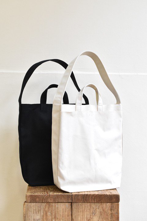 SLOW＆CO（スロウ） bullet helmet bag S - ZABOU