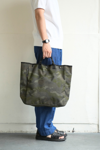 <img class='new_mark_img1' src='https://img.shop-pro.jp/img/new/icons13.gif' style='border:none;display:inline;margin:0px;padding:0px;width:auto;' />BAG'n'NOUNʥХåʥ HOMES 'M/CAMO'