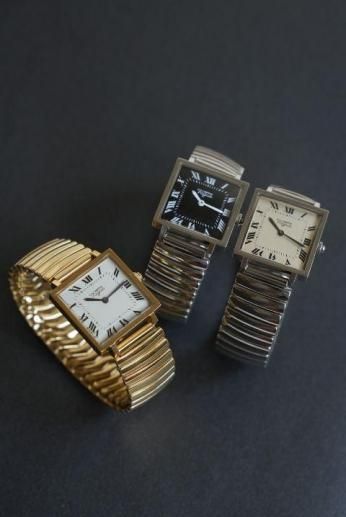 <img class='new_mark_img1' src='https://img.shop-pro.jp/img/new/icons13.gif' style='border:none;display:inline;margin:0px;padding:0px;width:auto;' />VAGUE WATCH Co.（ヴァーグウォッチカンパニー） Carré Extension