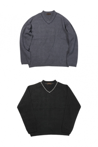 <img class='new_mark_img1' src='https://img.shop-pro.jp/img/new/icons13.gif' style='border:none;display:inline;margin:0px;padding:0px;width:auto;' />Rinascenteʥʥơ Paper boucle Vneck knit