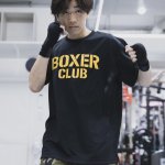 <img class='new_mark_img1' src='https://img.shop-pro.jp/img/new/icons1.gif' style='border:none;display:inline;margin:0px;padding:0px;width:auto;' />【新作】BOXER CLUB LOGO DRY Tシャツ