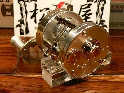 五十鈴工業 イスズリール Isuzu 4sss Vintage ライト 右巻き ブランカ シルバー Blanka Silver 釣り具の松屋ネットショップ ルアー通販 バス釣り トラウトフィッシング 渓流ベイト ロッド リール ワーム フライフィッシング 五十鈴工業 イスズリール Isuzu 4sss Vintage ライト 右巻き ブランカ シルバー Blanka Silver 釣り具の松屋ネットショップ ルアー通販 バス釣り トラウトフィッシング 渓流ベイト ロッド リール ワーム フライフィッシング