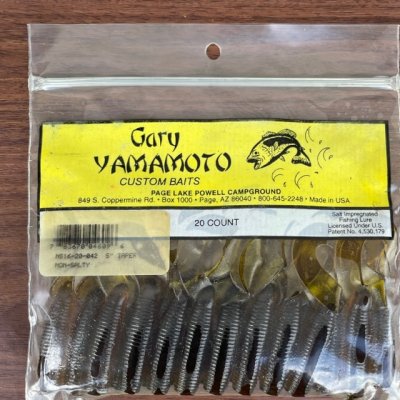 ゲーリーヤマモト/Gary YAMAMOTO 【５インチ ダブルテールグラブ / W-TAIL GRUB 5】 #042 ウォーターメロン  (ノンソルティー/日本限定) - 釣り具の松屋ネットショップ  ルアー通販/バス釣り/トラウトフィッシング/渓流ベイト/ロッド/リール/ワーム/フライフィッシング