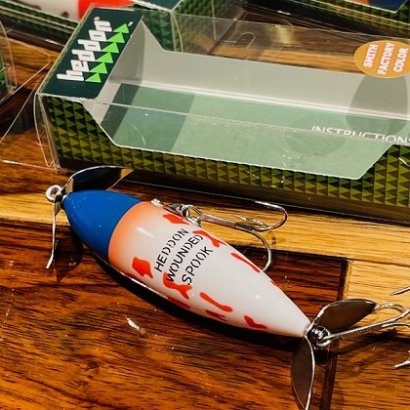 Heddon/へドン 【Wounded Spook X9140/ウンデッドスプーク スミスファクトリーカラー】 #SMBH (カリペラ/ヒネリペラ)  - 釣り具の松屋ネットショップ ルアー通販/バス釣り/トラウトフィッシング/渓流ベイト/ロッド/リール/ワーム/フライフィッシング