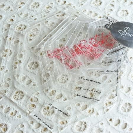 ヘキサゴンテンプレート 8枚セット - パッチワークキルトと生地