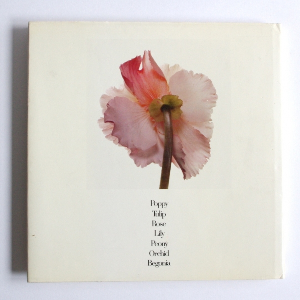 Irving Penn/FLOWERS - organ-online.com