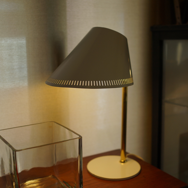 Paavo Tynell/ Table Lamp No.9227/ White - organ-online.com