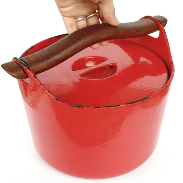 Timo Sarpaneva/Cast Iron Casserole - organ-online.com Timo Sarpaneva/Cast Iron Casserole - organ-online.com